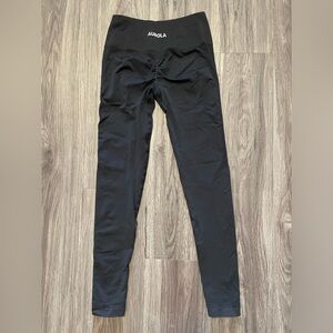 *SOLD* AUROLA leggings